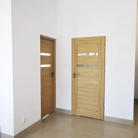 Luksusowy Na Parterze W Okolicy Jeziora I Gor Sowich ビエラバ